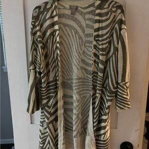 Chico's Olive Green and Cream Open-Front Tunic Cardigan